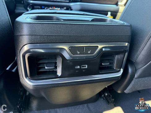 Used 2023 Chevrolet Silverado 1500 High Country w/ Technology Package image 27