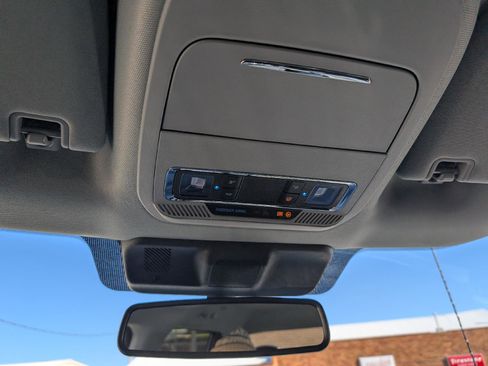 New 2026 Ford F250 Lariat w/ Black Appearance Package image 25