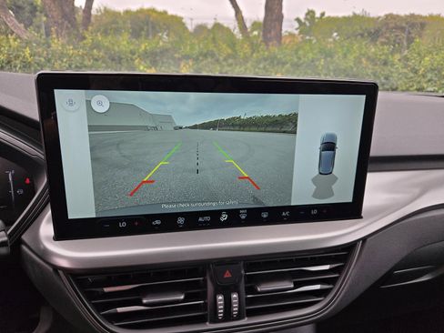 Used 2025 Ford Escape Active w/ Tech Pack #1 image 10