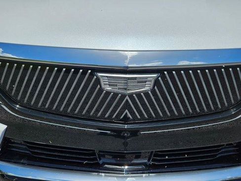 New 2026 Cadillac Escalade IQ Luxury 2 w/ LPO, Radiant Package image 17