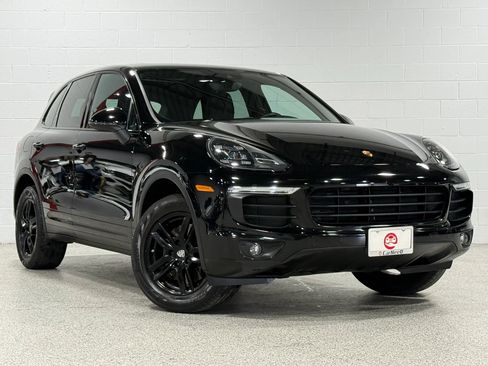 Used 2016 Porsche Cayenne AWD/4WD image 4