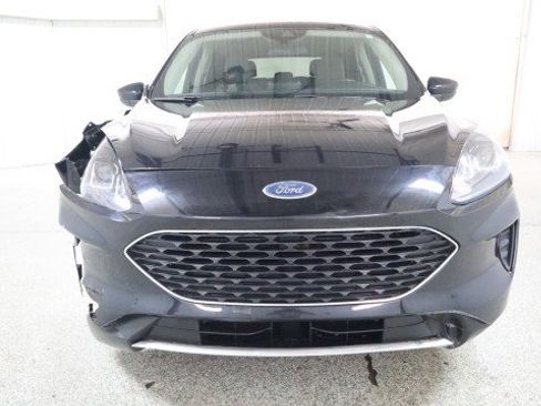 Used 2020 Ford Escape SE image 7