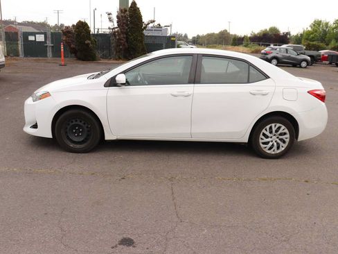 Used 2019 Toyota Corolla LE FWD image 8