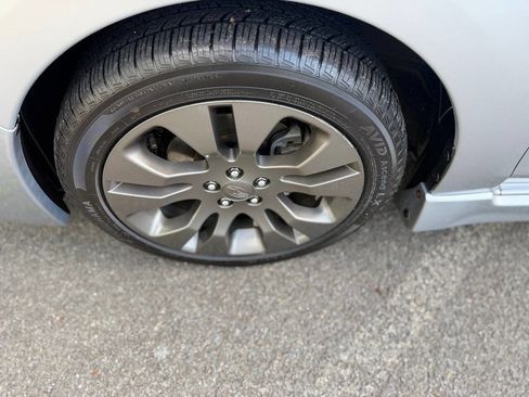 Used 2012 Subaru Impreza 2.0i Sport Premium AWD/4WD image 12