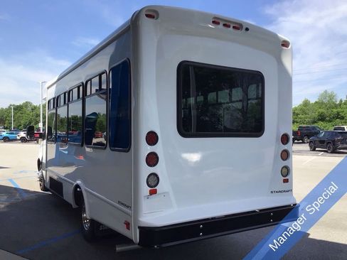 Used 2022 Mercedes-Benz Sprinter 3500 image 8
