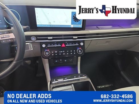Used 2026 Hyundai Tucson Limited AWD/4WD image 11