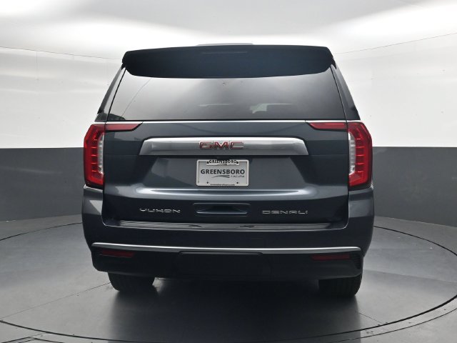 Used 2021 GMC Yukon XL Denali w/ Denali Premium Package AWD/4WD image 6