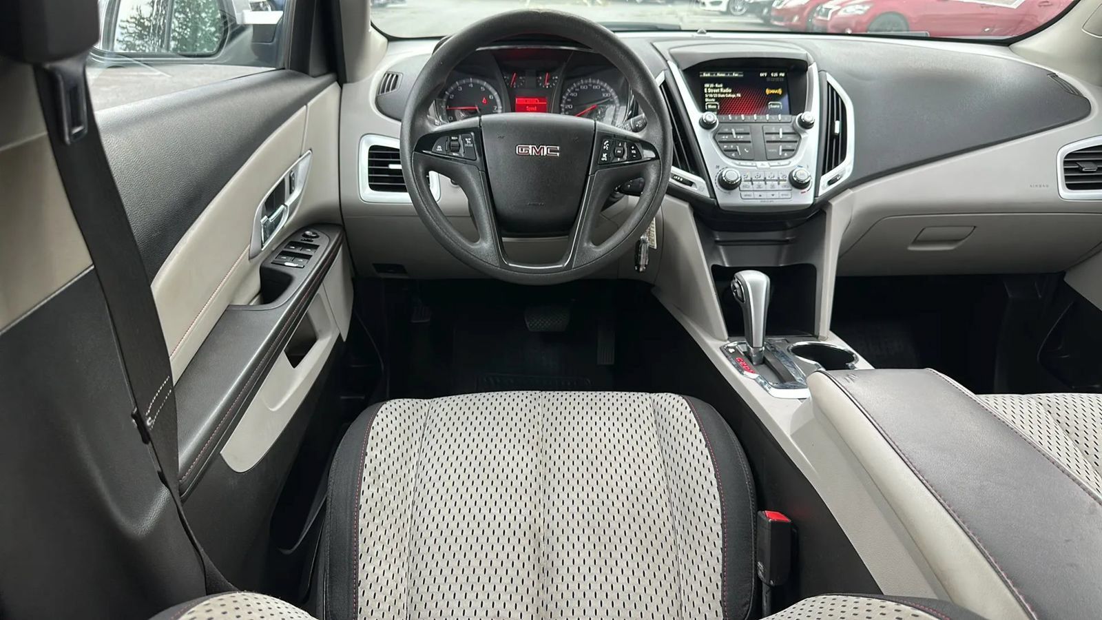 Used 2015 GMC Terrain SLE FWD image 6
