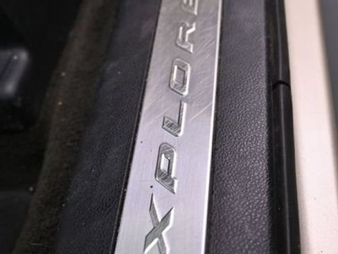 Used 2017 Ford Explorer Limited w/ Equipment Group 301A FWD image 43
