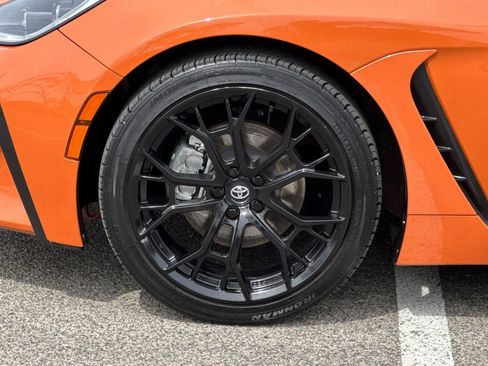 Used 2023 Toyota GR86 10th Anniversary SE image 24