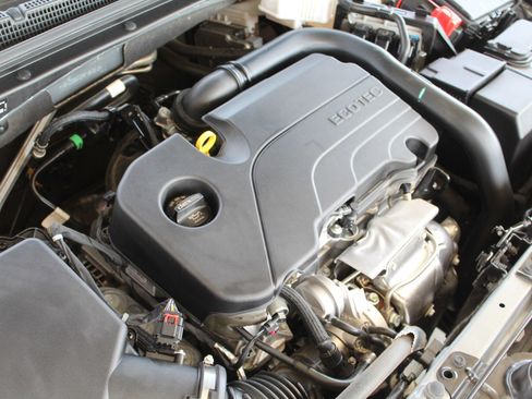Used 2024 Chevrolet Malibu LT FWD image 50