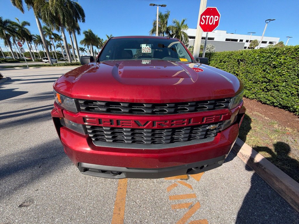 Used 2019 Chevrolet Silverado 1500 Custom w/ Trailering Package RWD image 2