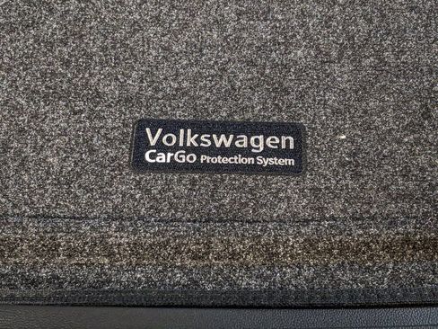 New 2026 Volkswagen Taos SE image 28