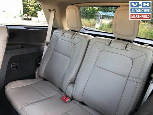 Used 2023 Lincoln Aviator Reserve w/ Elements Package Plus AWD/4WD image 20