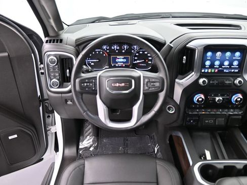 Used 2022 GMC Sierra 1500 SLT w/ SLT Premium Plus Package image 21
