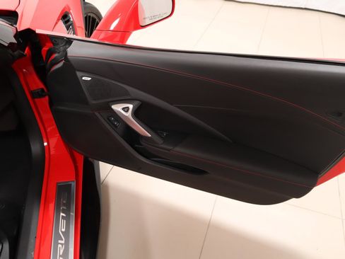 Used 2019 Chevrolet Corvette Z06 image 13