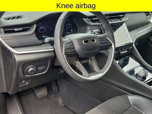 Certified 2023 Jeep Grand Cherokee L Laredo AWD/4WD image 24