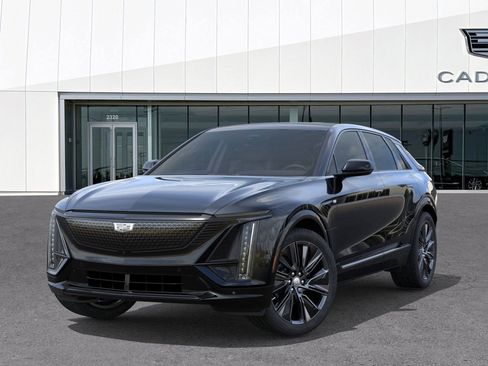 New 2024 Cadillac Lyriq Sport w/ LPO, Floor Liner Package image 30