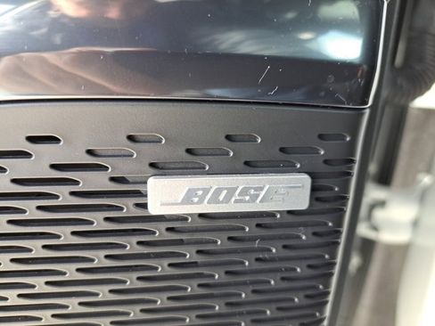 Certified 2025 GMC Acadia AT4 image 33