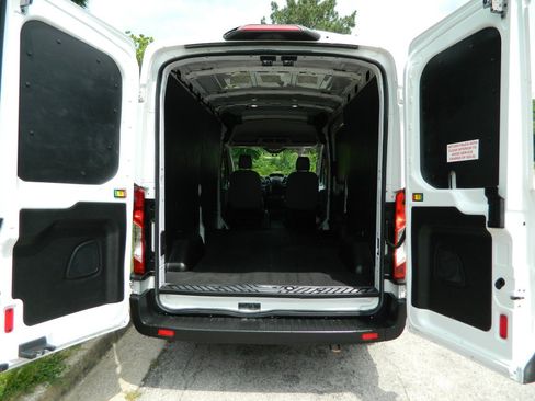 Used 2019 Ford Transit 150 148 Medium Roof RWD image 9