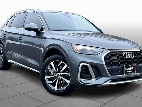 Used 2024 Audi Q5 2.0T Premium image 3