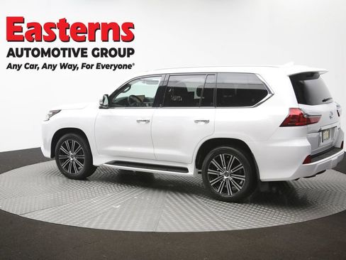 Used 2018 Lexus LX 570 4WD w/ Luxury Package image 73