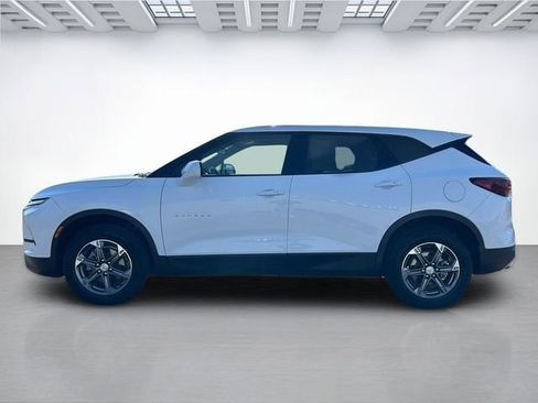 Used 2024 Chevrolet Blazer LT AWD/4WD image 7