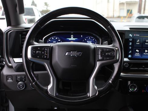 Used 2023 Chevrolet Silverado 1500 RST w/ Z71 Off-Road Package image 8