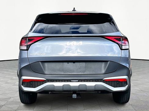 Used 2023 Kia Sportage EX image 7