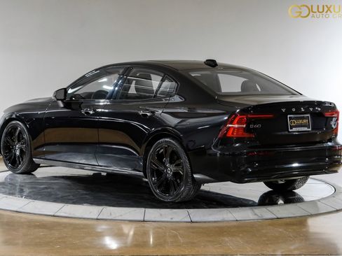 Used 2024 Volvo S60 B5 Core image 12