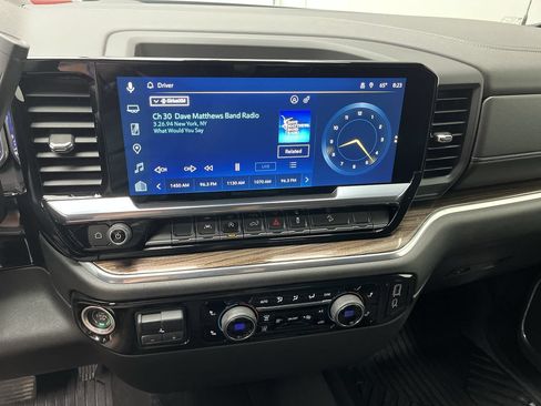 Certified 2024 Chevrolet Silverado 1500 LT AWD/4WD image 19