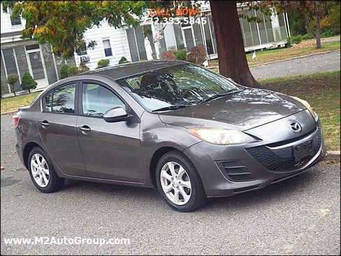 Used 2010 MAZDA MAZDA3 i Touring image 31