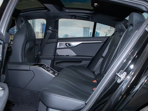 Used 2026 BMW 840i xDrive w/ M Sport Professional Package image 22