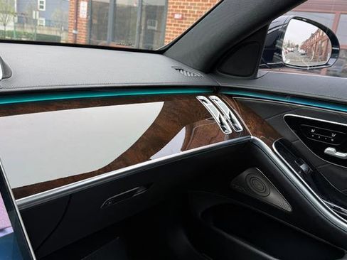 Used 2021 Mercedes-Benz S 580 4MATIC Sedan image 40