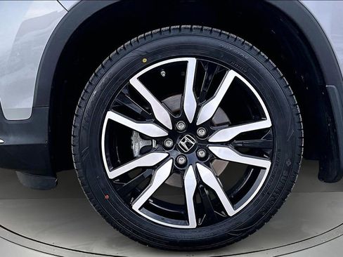 Used 2020 Honda Pilot Touring image 34