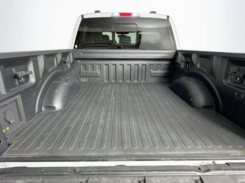 Used 2022 Ford F150 Lariat w/ Bed Utility Package RWD image 28