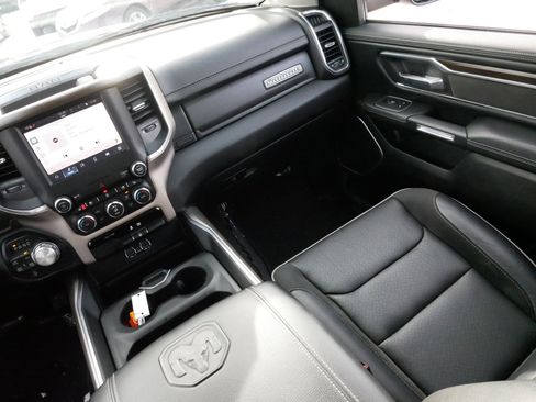 Used 2022 RAM 1500 Laramie image 11