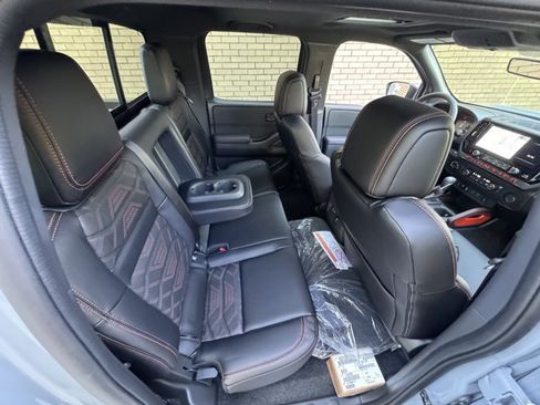 New 2026 Nissan Frontier PRO-4X w/ Pro Premium Package AWD/4WD image 19