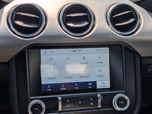 Used 2020 Ford Mustang Premium RWD image 26