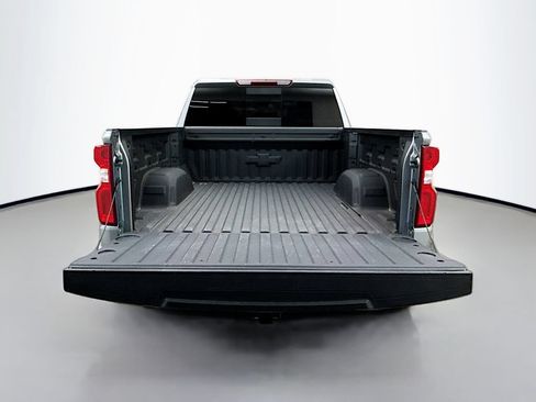 Used 2025 Chevrolet Silverado 1500 LT Trail Boss w/ Convenience Package II AWD/4WD image 28