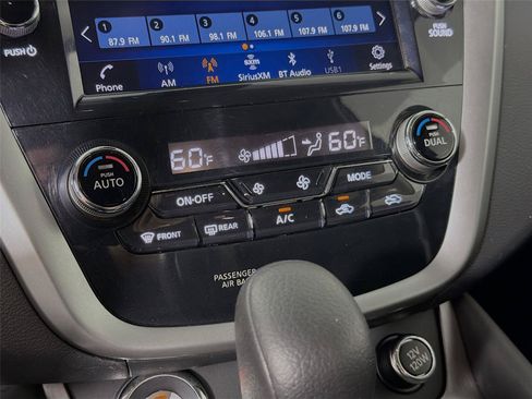 Used 2022 Nissan Murano S AWD/4WD image 21