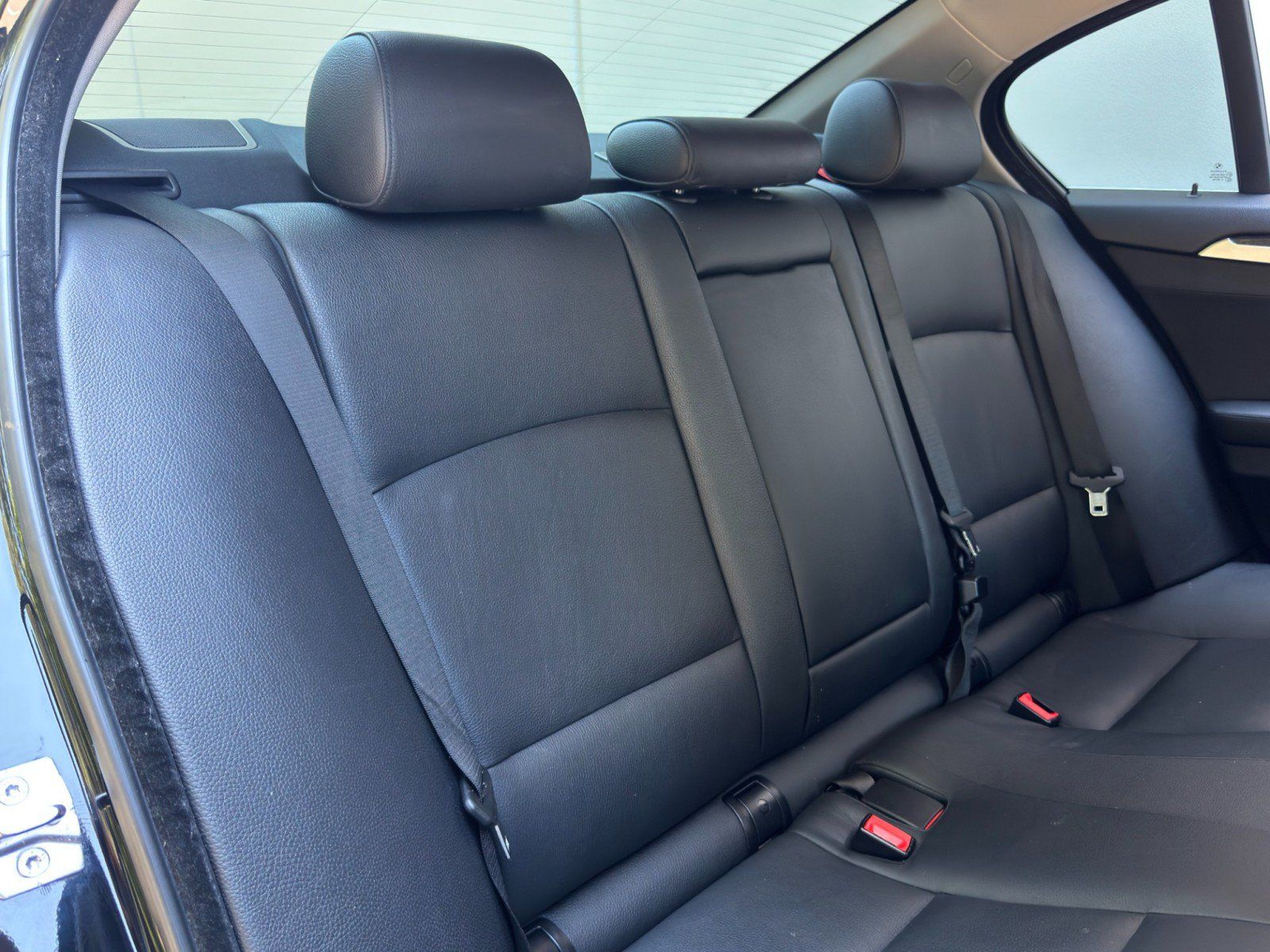 Used 2015 BMW 528i xDrive Sedan AWD/4WD image 37