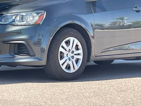 Used 2020 Chevrolet Sonic LT image 19