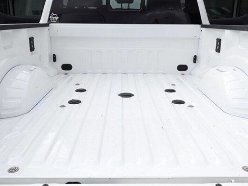 Used 2025 Ford F350 Platinum image 29