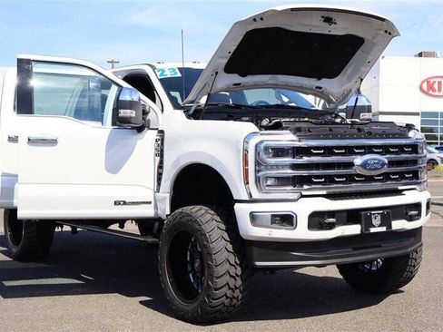 Used 2023 Ford F350 Platinum AWD/4WD image 43