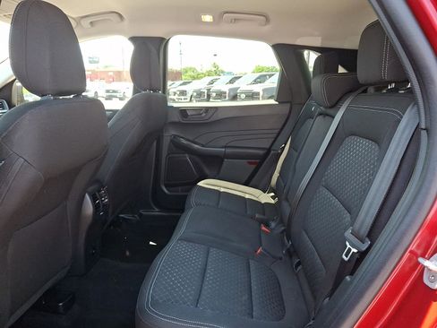 Used 2026 Ford Escape Active w/ Cold Weather Package AWD/4WD image 12