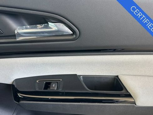 Certified 2025 Honda Prologue EX image 19