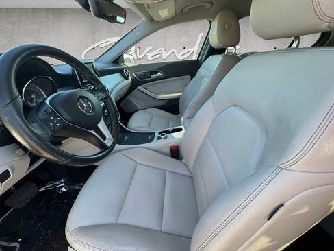 Used 2015 Mercedes-Benz GLA 250 image 19