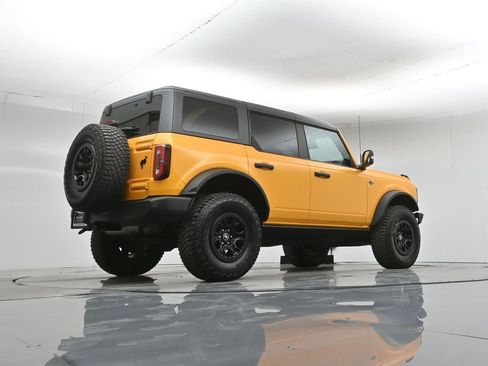 Used 2022 Ford Bronco Wildtrak image 48