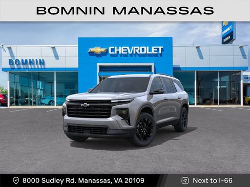 New 2026 Chevrolet Traverse LT w/ Midnight/Sport Edition AWD/4WD image 1